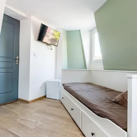 度假居 Cosy House 5 5 Bathrooms Close Commodities 鲁贝