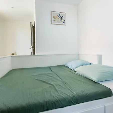 Cosy House 5 5 Bathrooms Close Commodities *