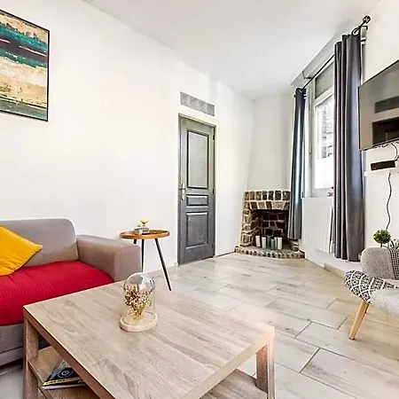 Cosy House 5 5 Bathrooms Close Commodities 度假居 *