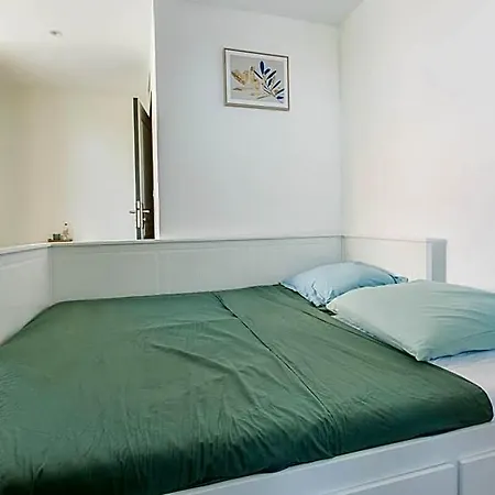 Cosy House 5 5 Bathrooms Close Commodities 度假居